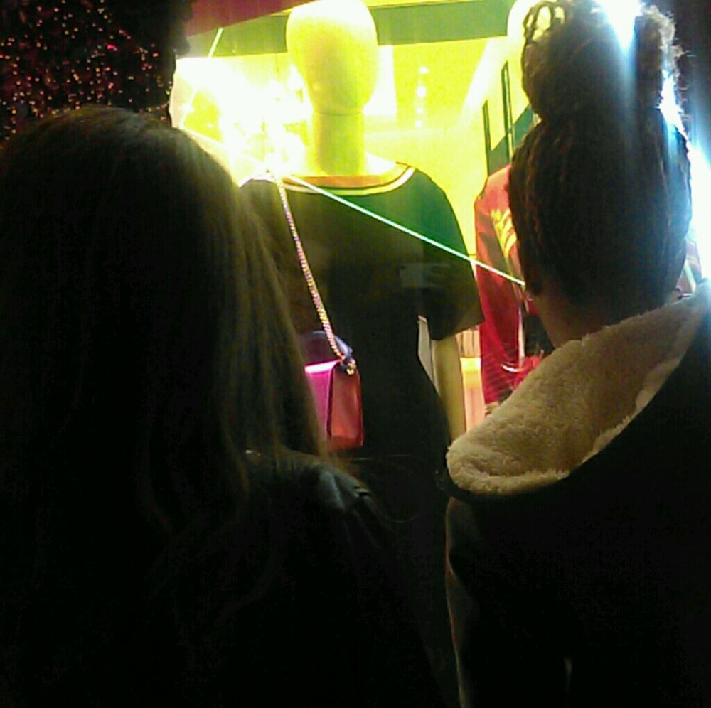 Meet your Posher, Antonia